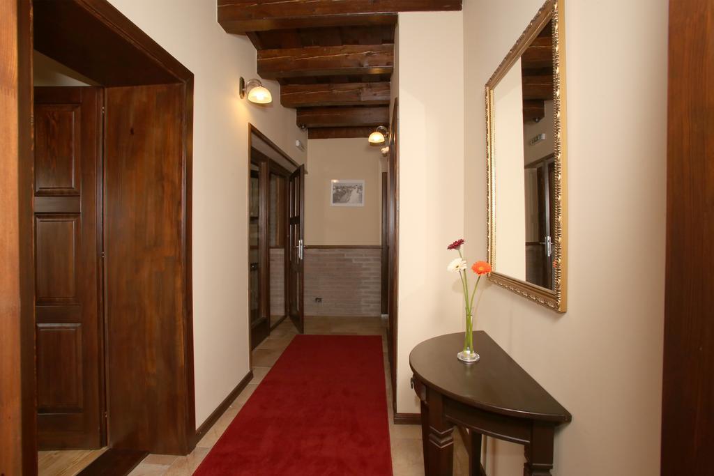 Aurora Panzio Bed & Breakfast Buk Exterior photo