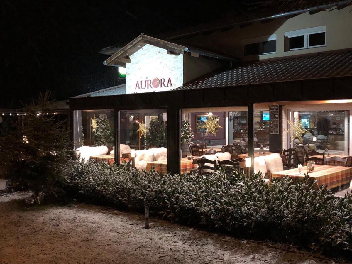 Aurora Panzio Bed & Breakfast Buk Exterior photo